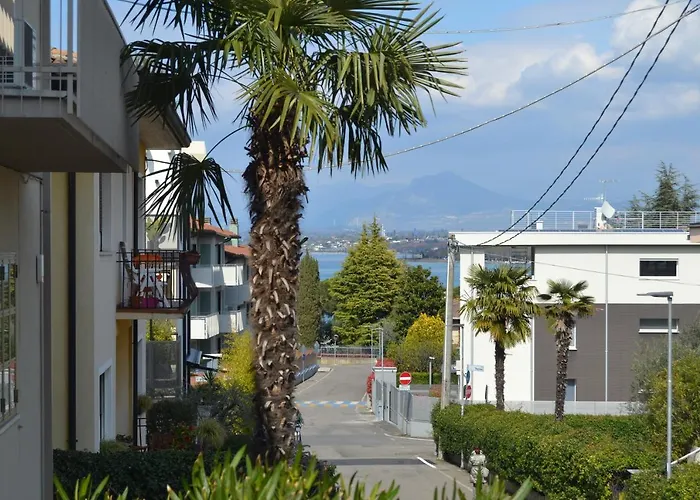 Iris Ar Holiday-home Διαμέρισμα Πεσκιέρα ντελ Γκάρντα