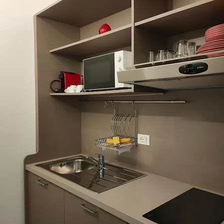 Iris Ar Holiday-home Apartamento Peschiera del Garda