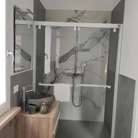 Iris Ar Holiday-home *