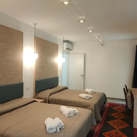 Iris Ar Holiday-home *