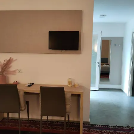 Apartman Iris Ar Holiday-home