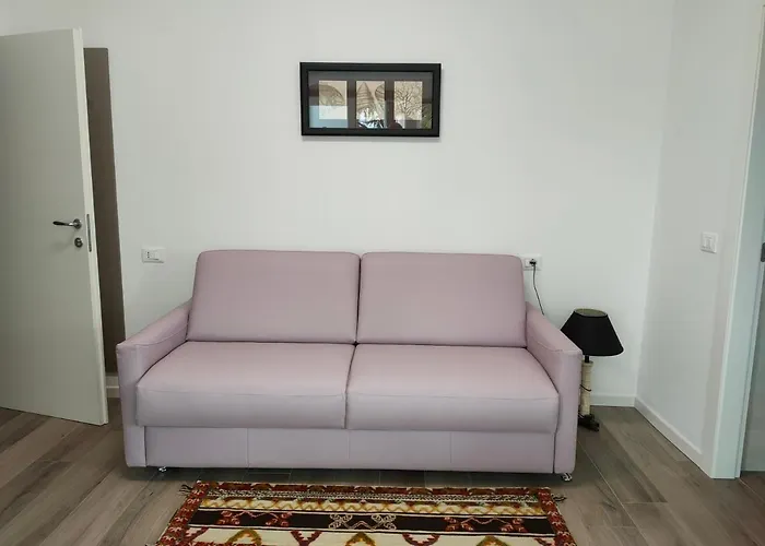 Iris Ar Holiday-home * 페스키에라델가르다