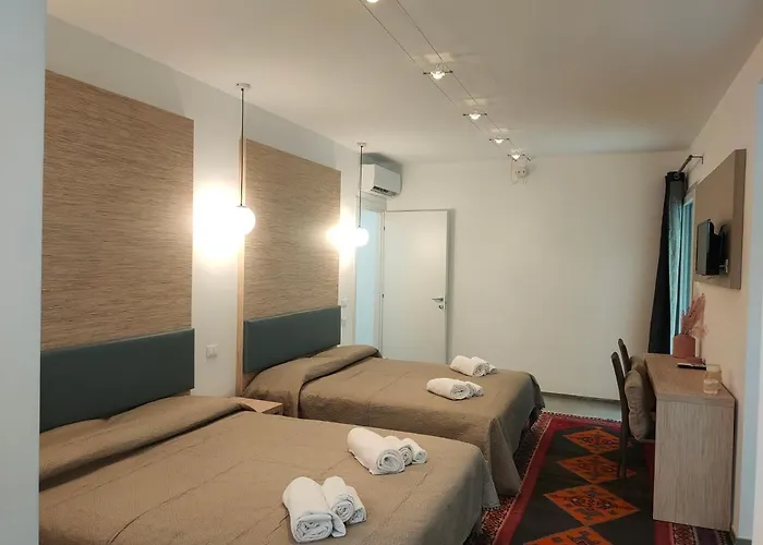 Iris Ar Holiday-home *